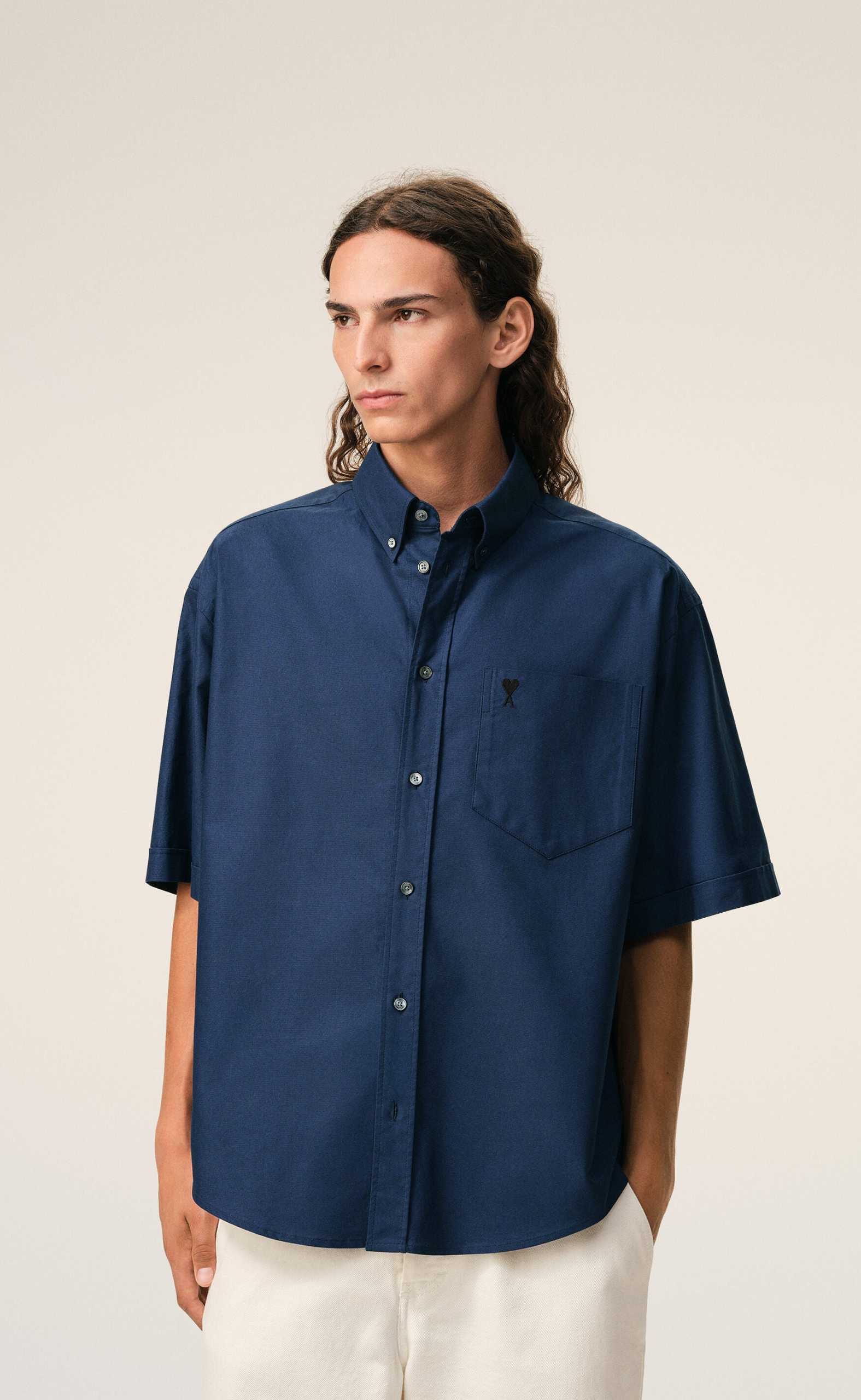 BOXY EMBROIDERED AMI DE COEUR SHORT SLEEVED BLUE SHIRT