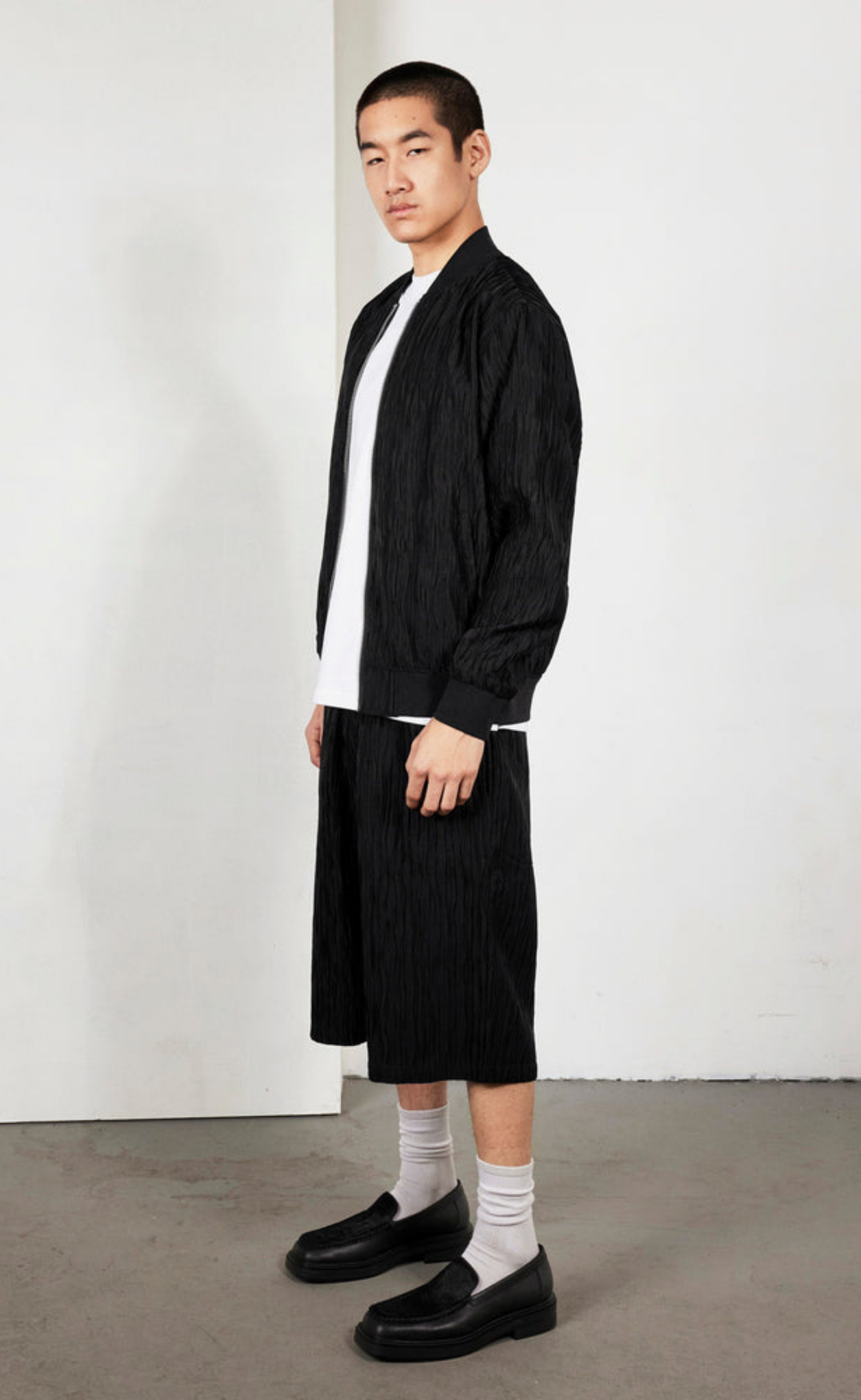 DISGUISE TRACK BLACK JACKET
