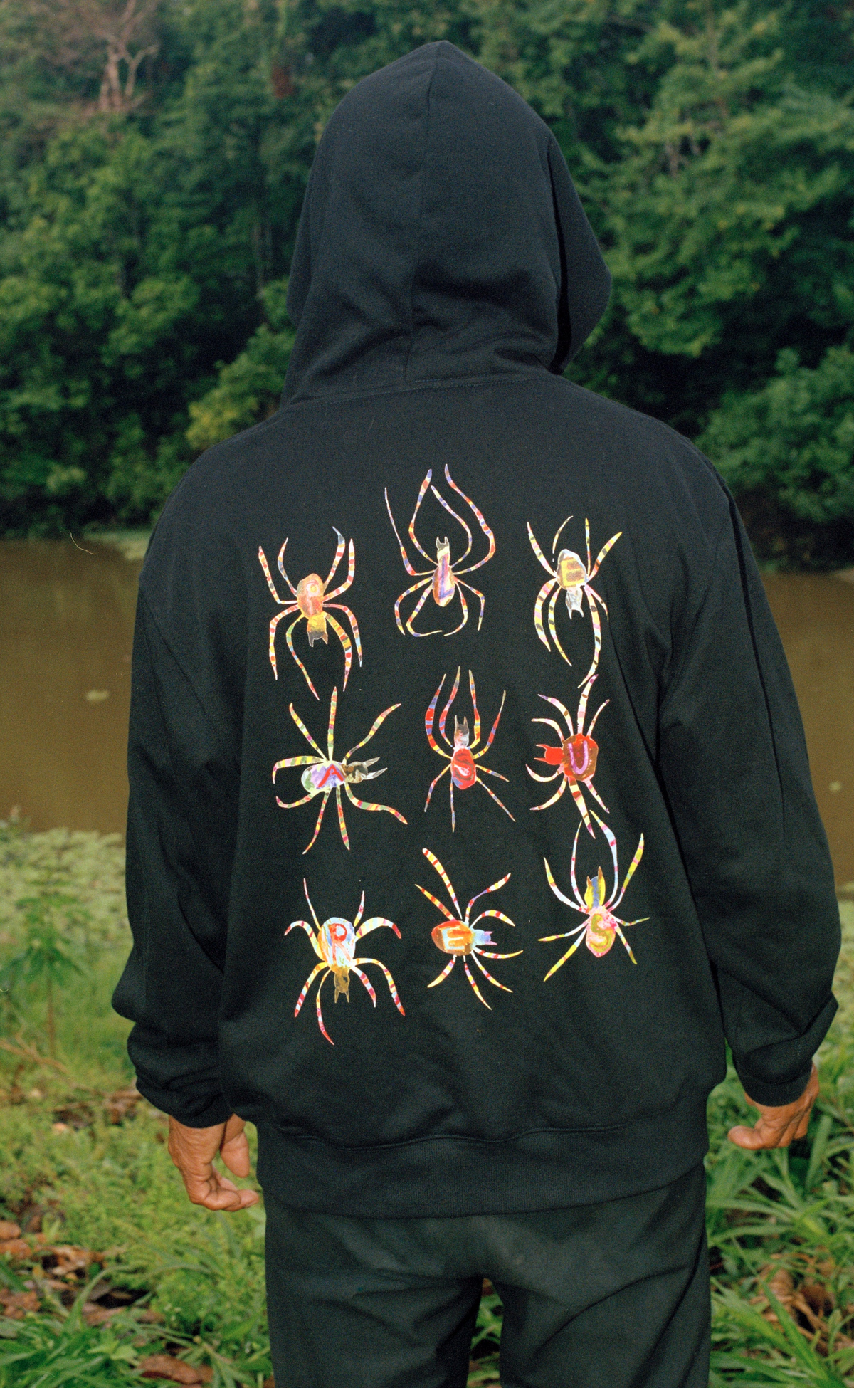 SPIDERS FITTED ZIP BLACK HOODIE