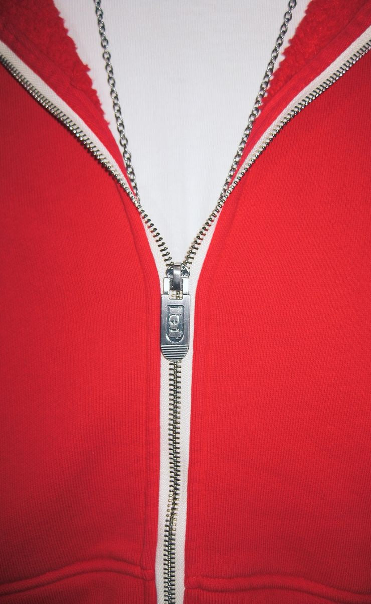 BOLT FULL ZIP RED HOODIE