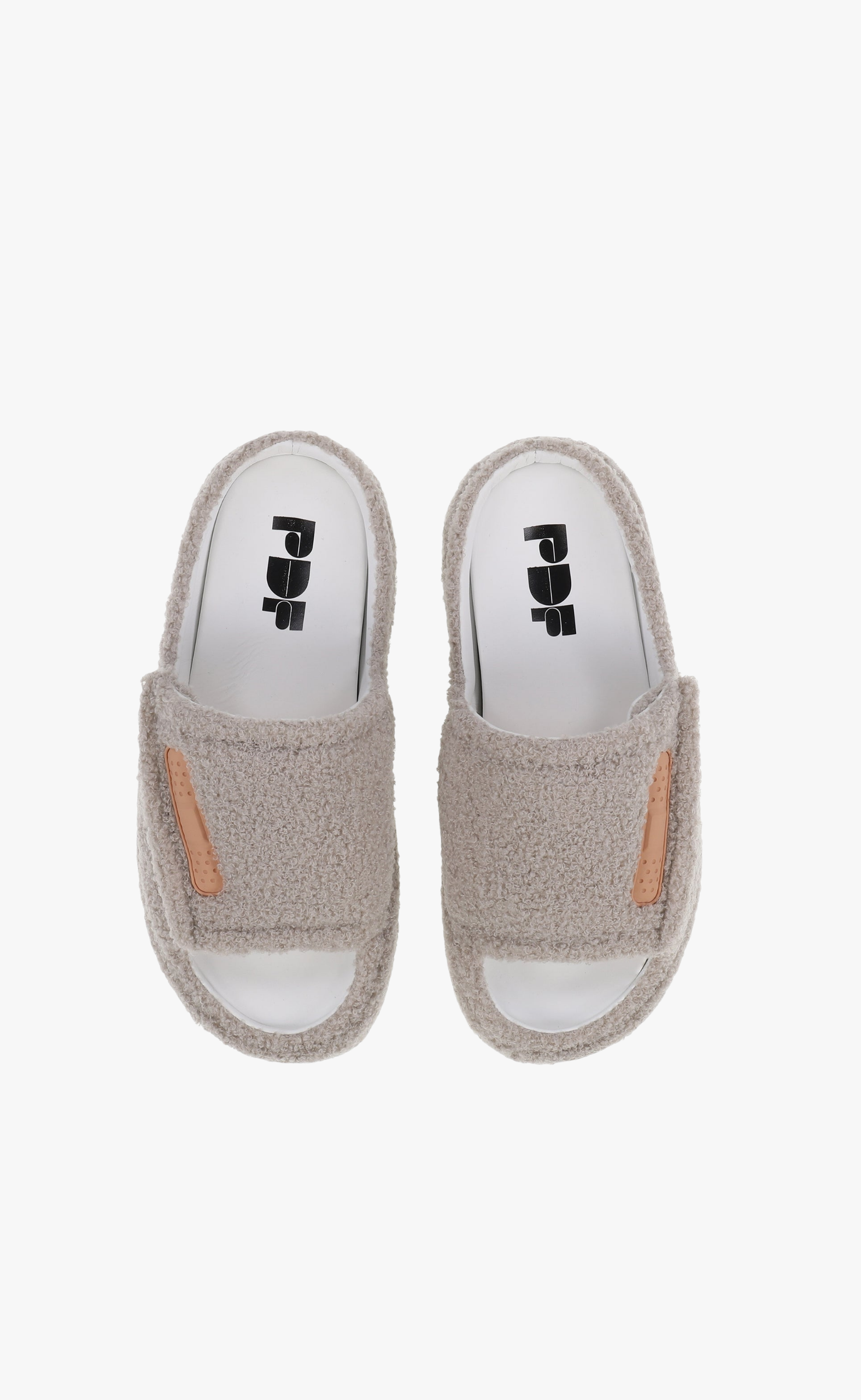 SANDAL BEIGE SLIPPERS