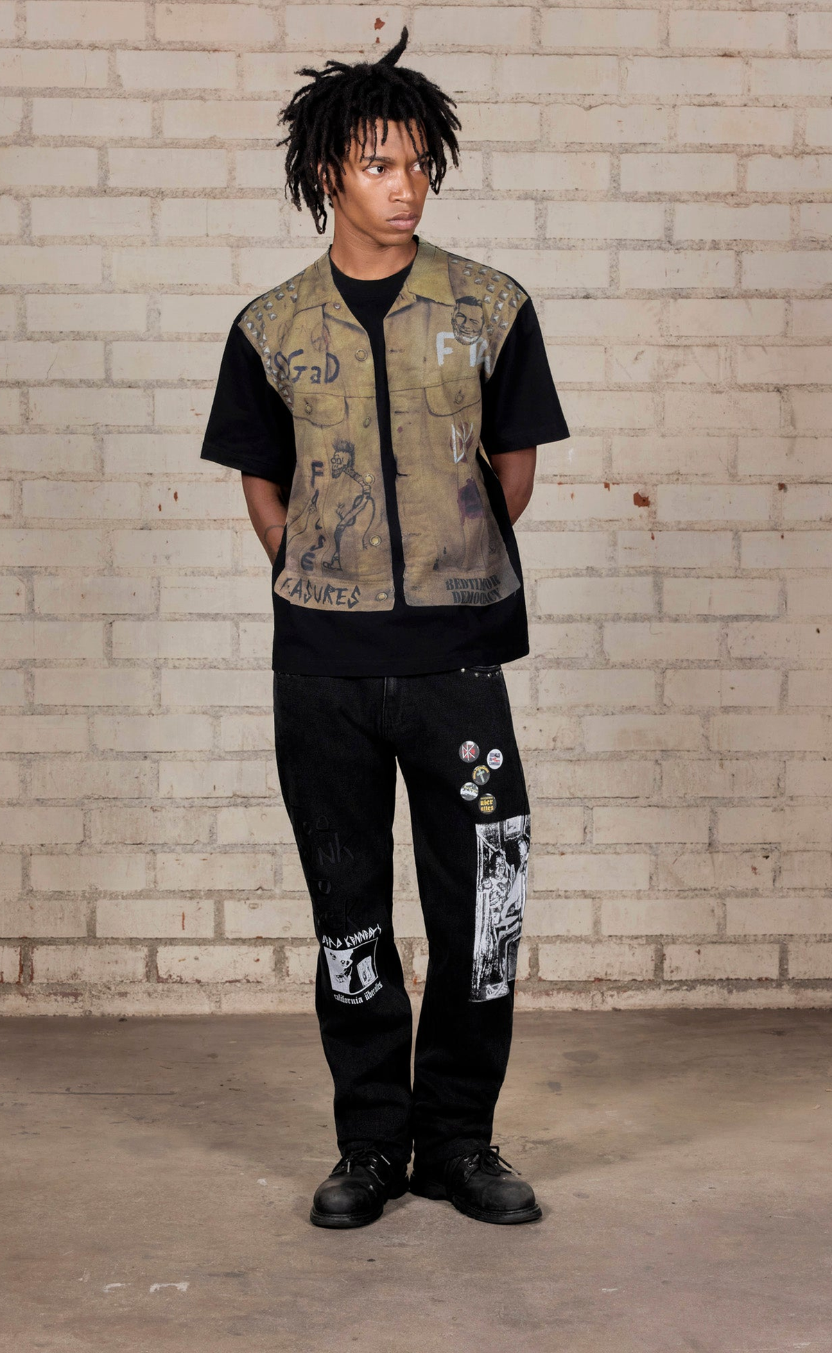 VEST HEAVYWEIGHT BLACK T-SHIRT