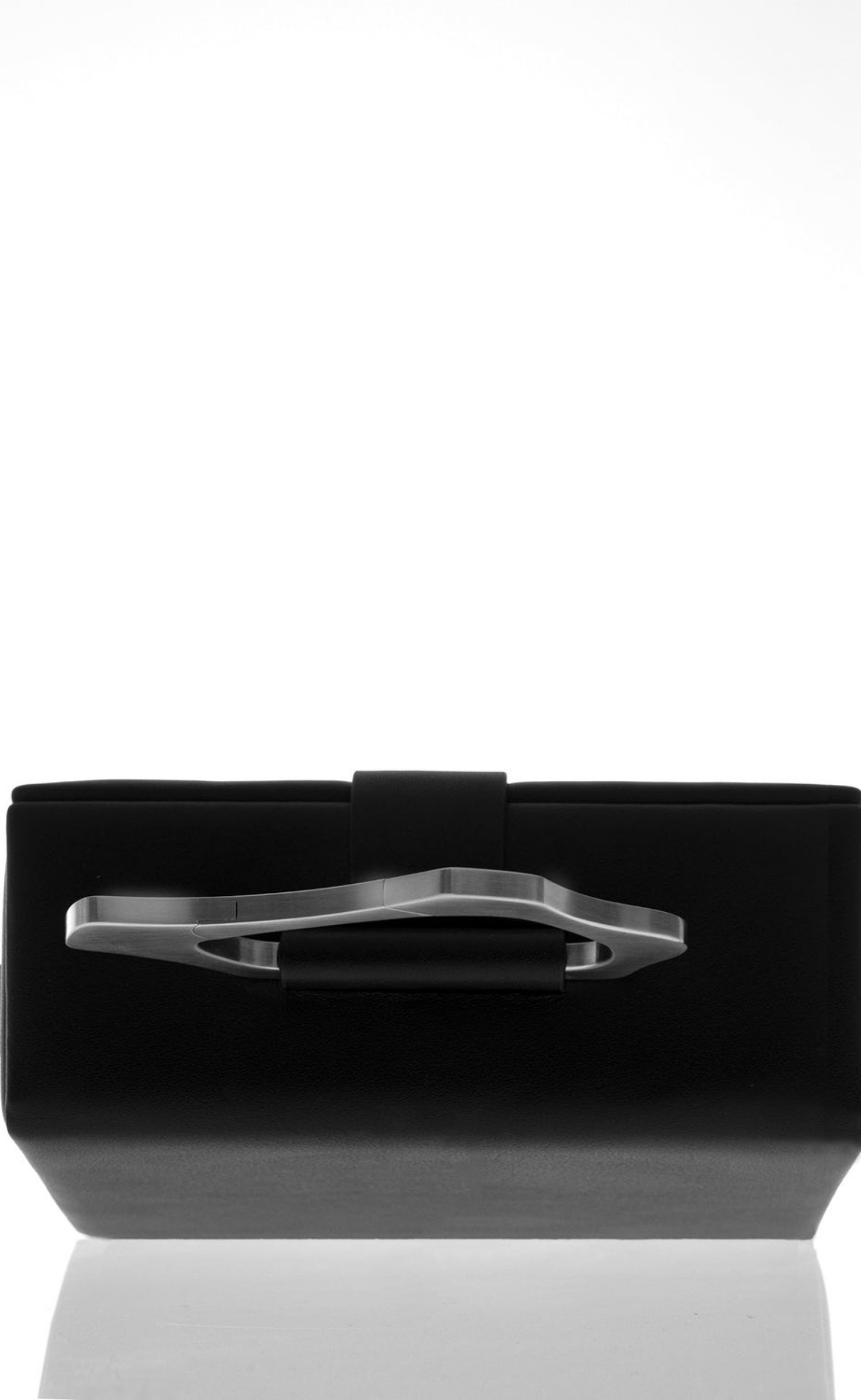 SOLELY LARGE BOX BLACK BAG