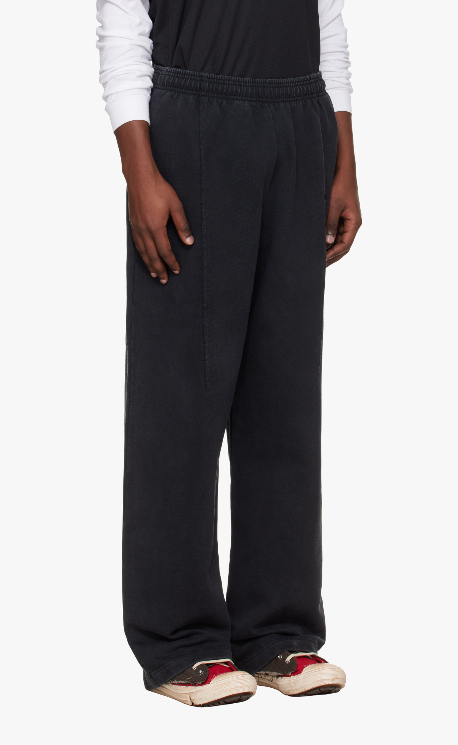 RAW EDGES BLACK SWEATPANTS