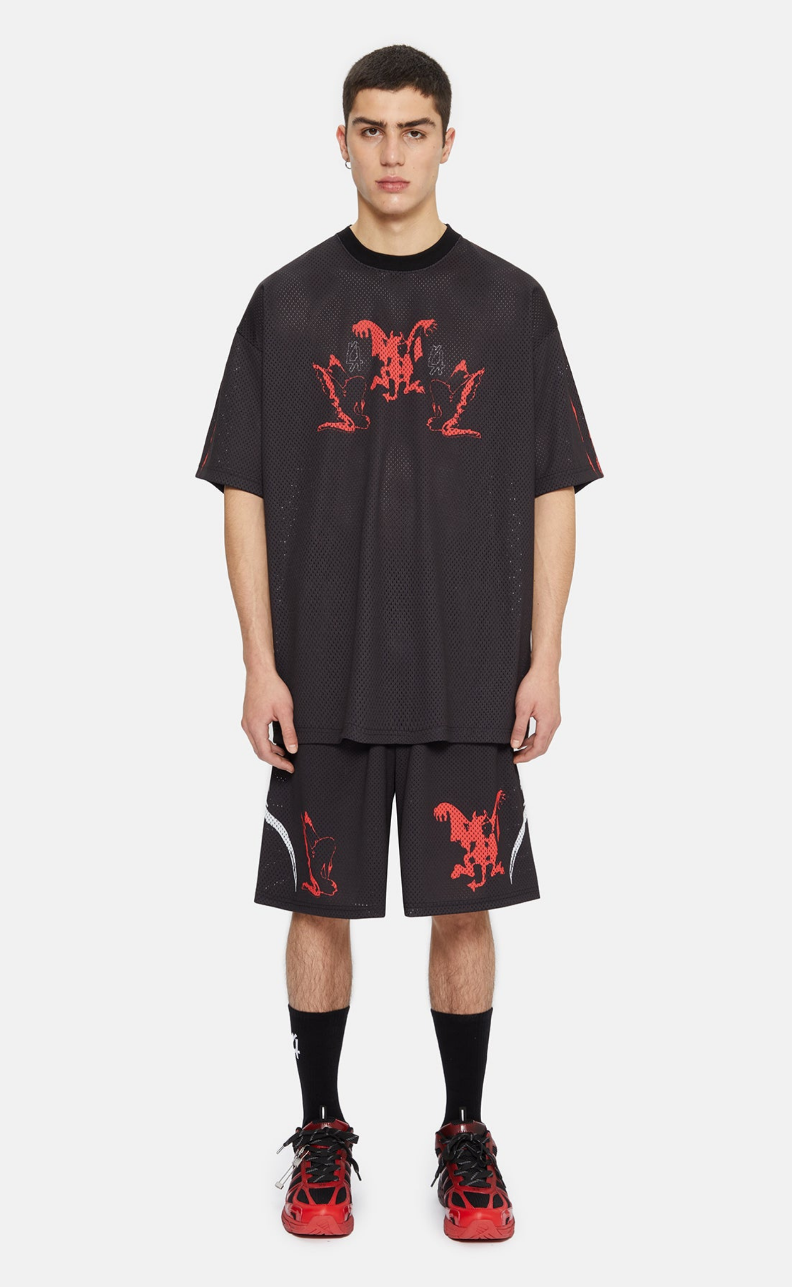 Y2K BLACK T-SHIRT