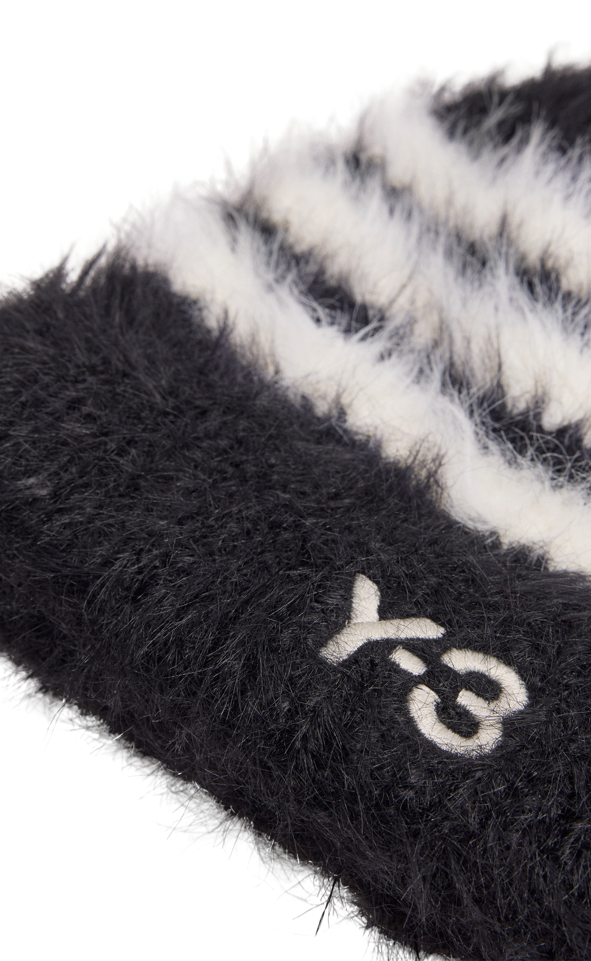 STRIPES BLACK BEANIE