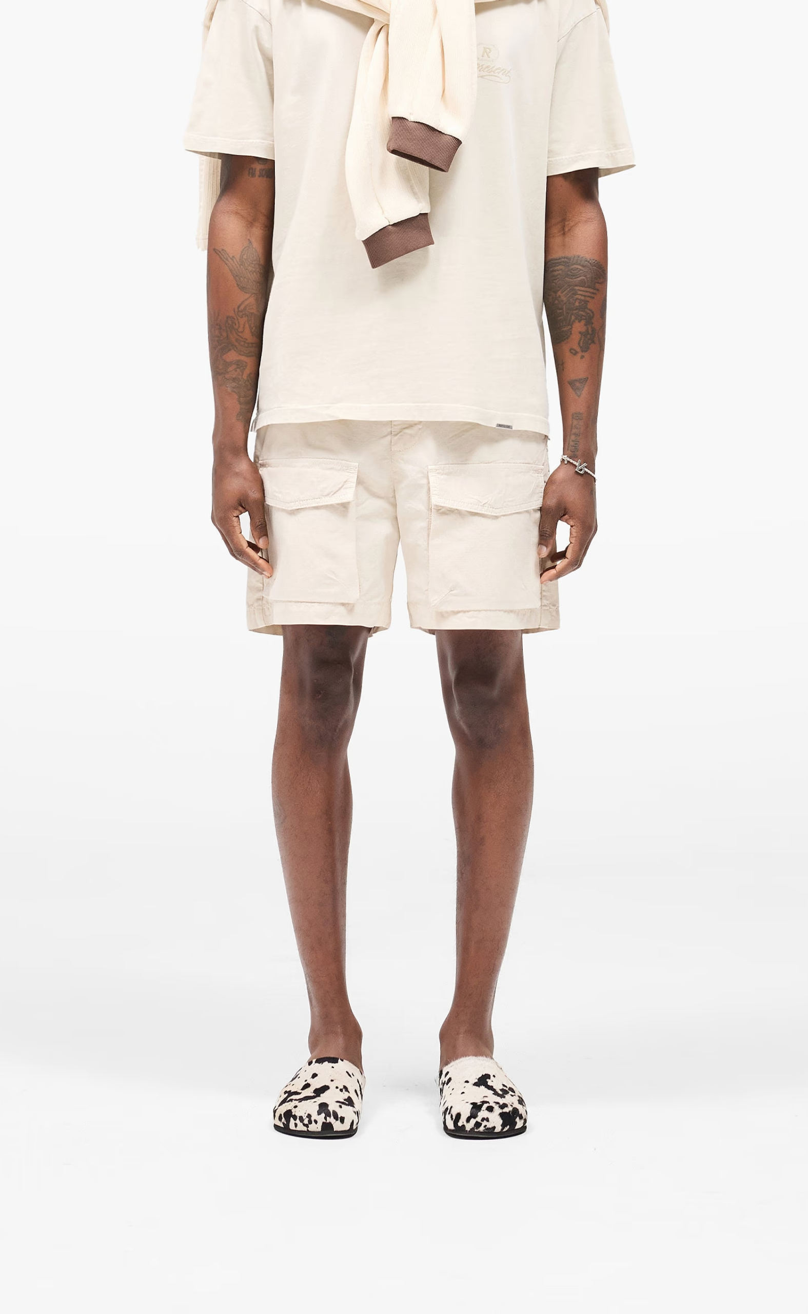 FRONT POCKET CARGO CHAMOAGNE SHORTS