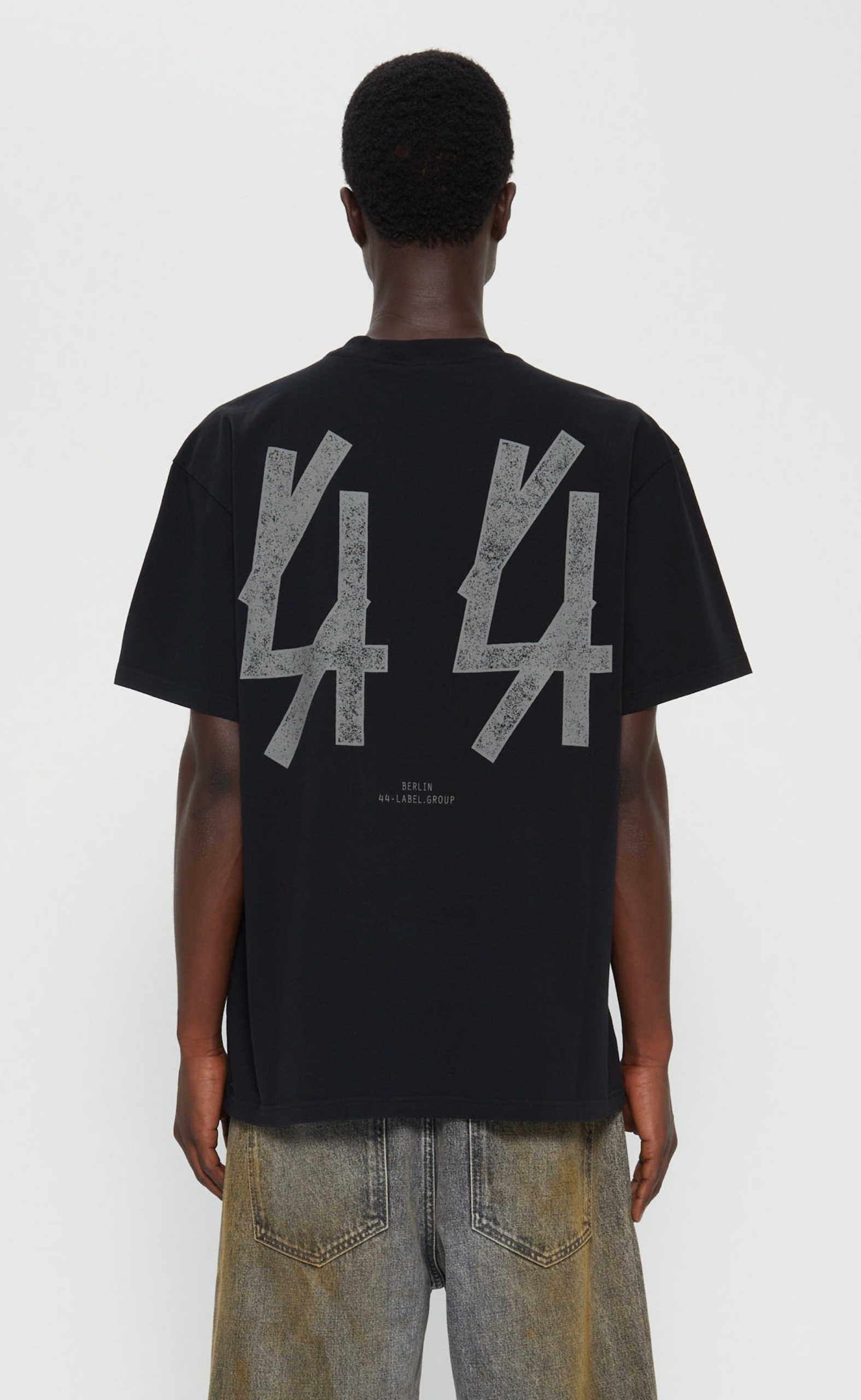 BLACKLISTED BLACK T-SHIRT