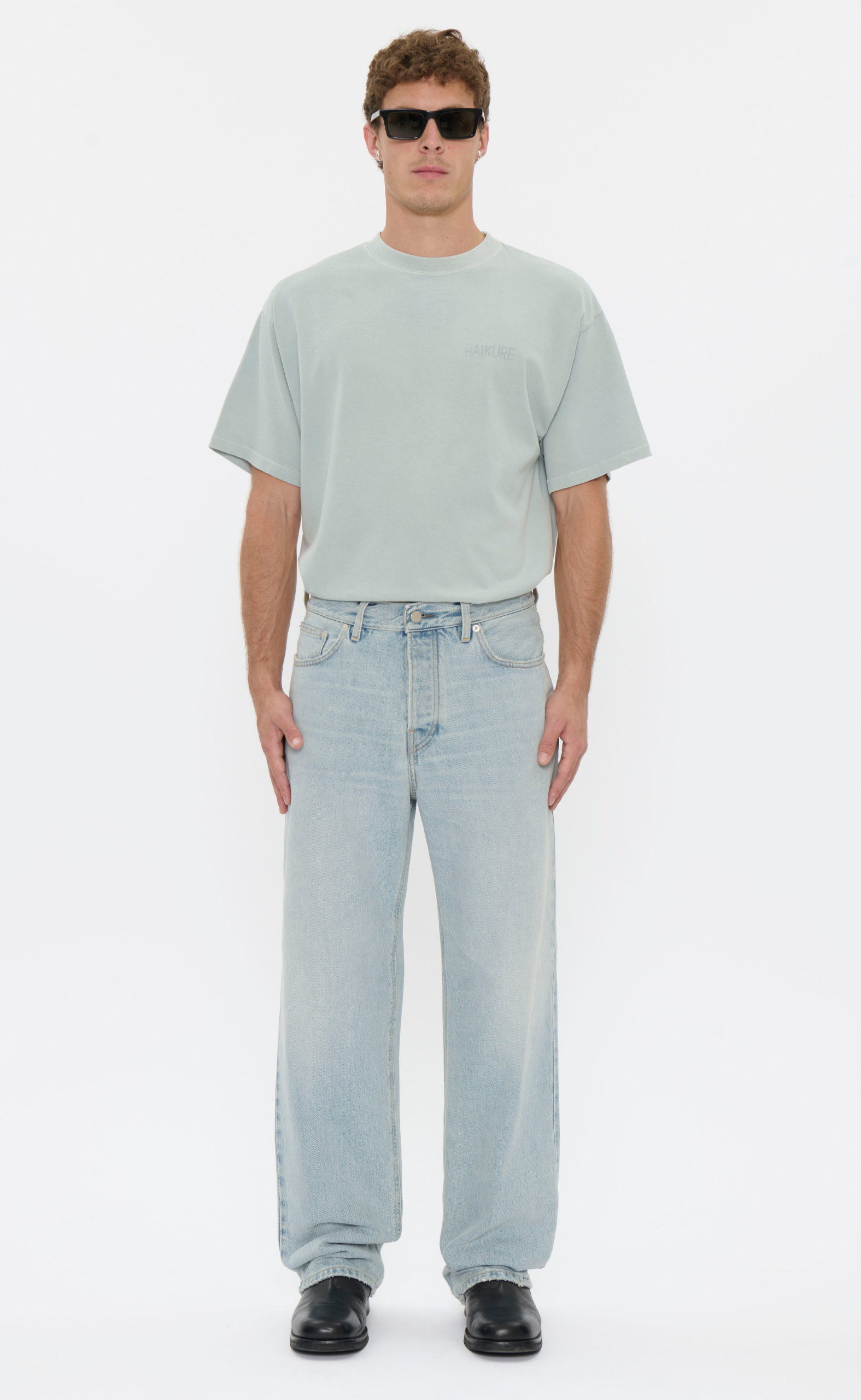 LOGAN CELESTIAL JEANS