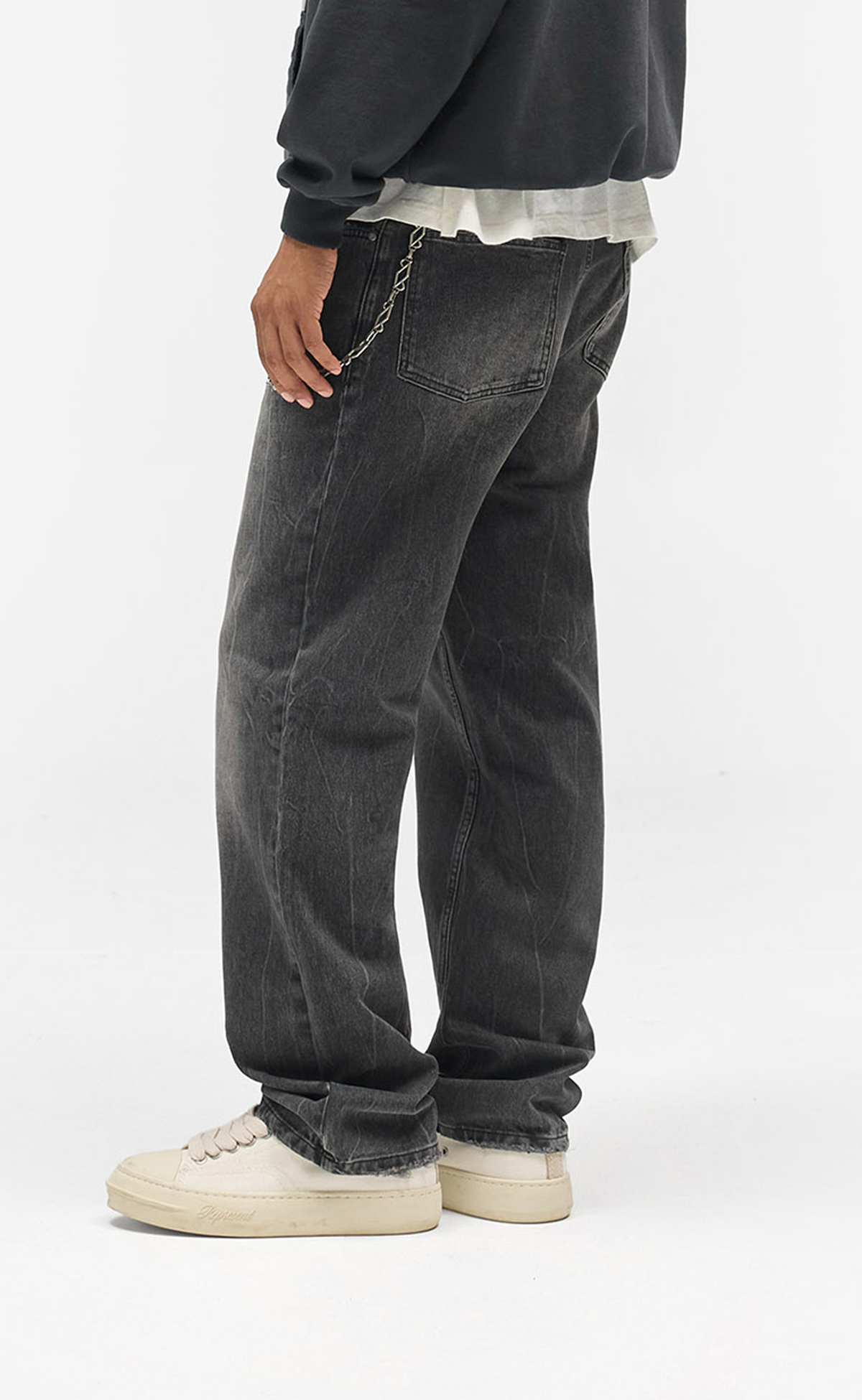 HEATON DENIM DIFFUSED BLACK JEANS