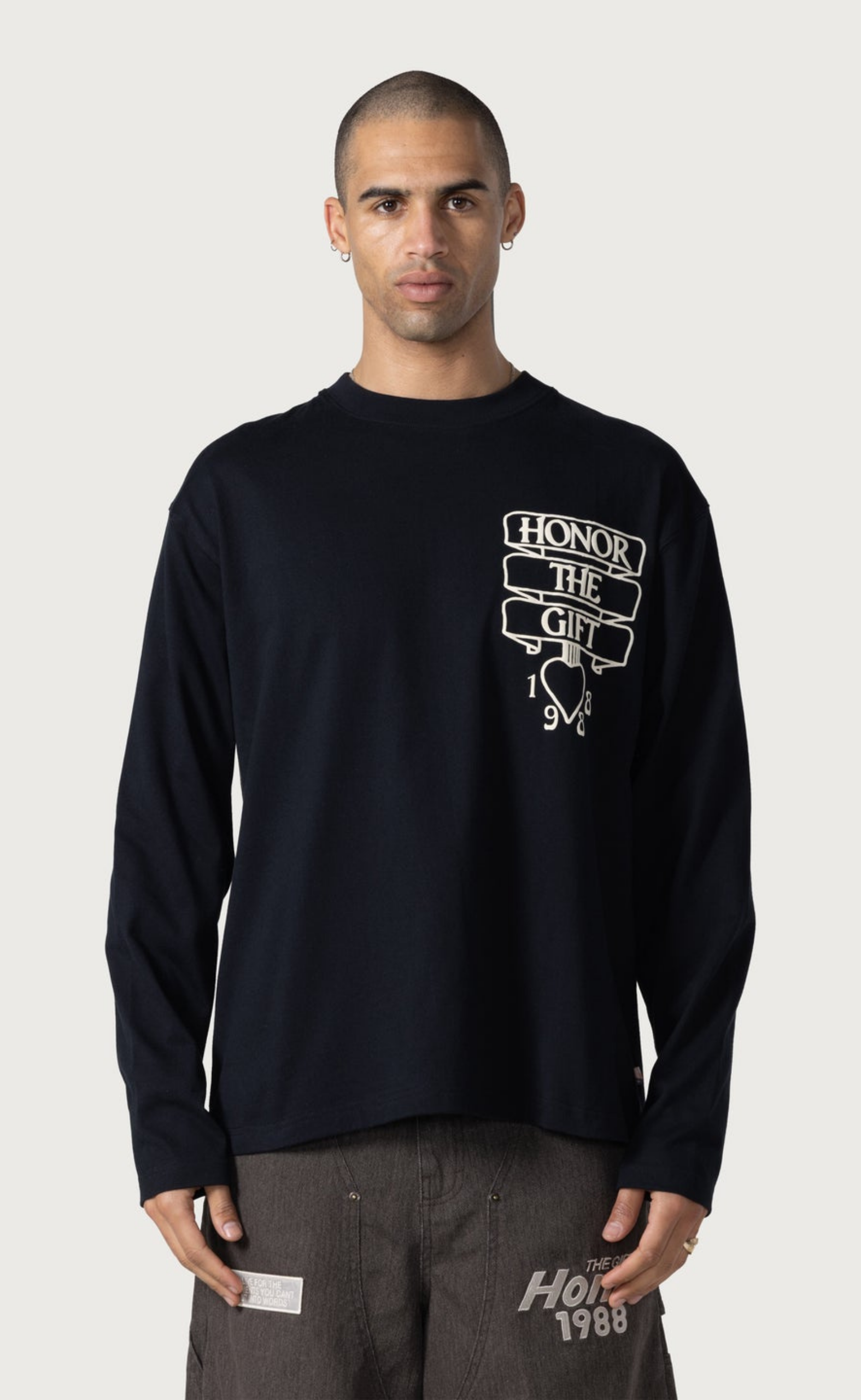 ROAD WARRIOR BLACK LONGSLEEVE