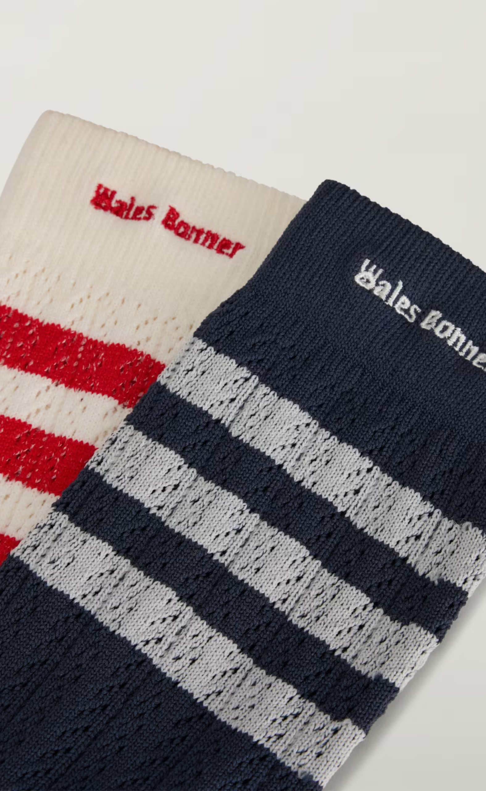 WB CROCHET HI WHITE BROWN SOCKS