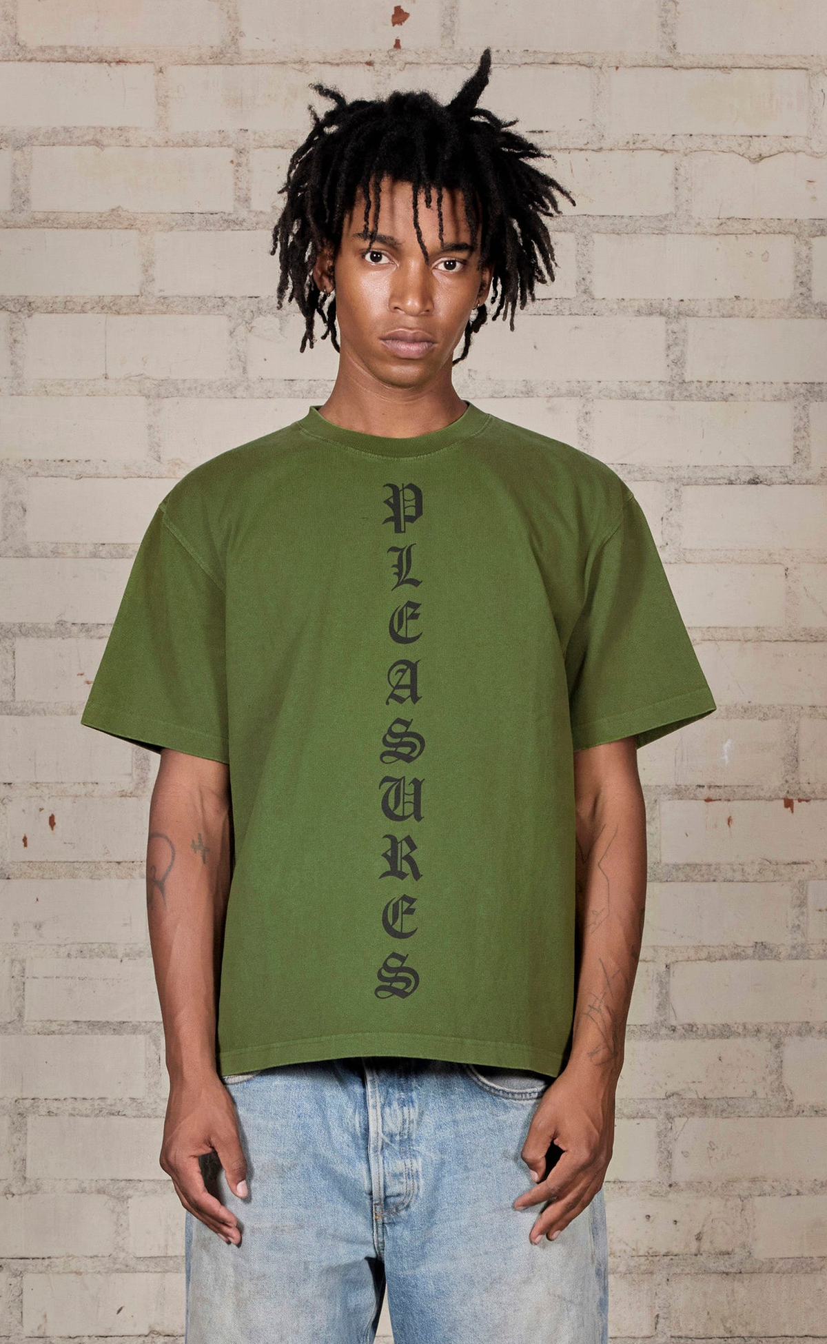 KNIGHT OVERDYED HEAVYWEIGHT OLIVE T-SHIRT