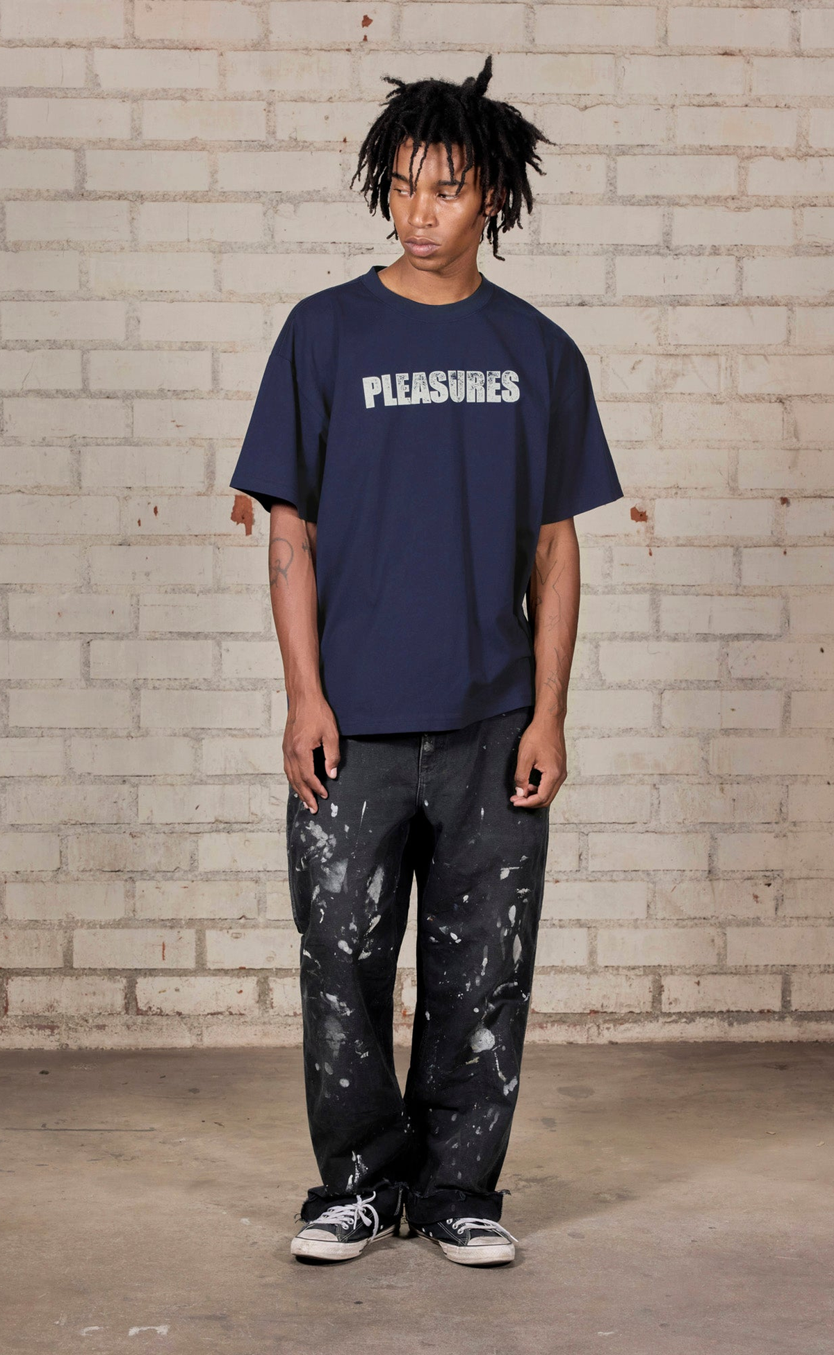 RECLUSE NAVY T-SHIRT