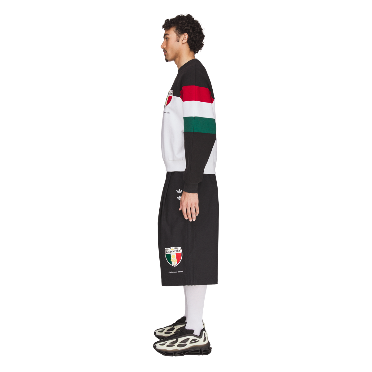 CHAVARRIA FLEECE BLACK WHITE CREWNECK