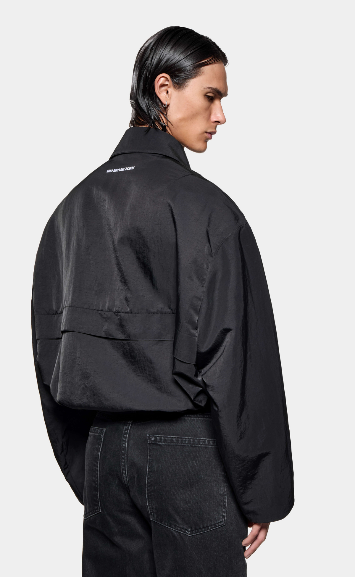 SILKY NYLON PILOT BLACK JACKET