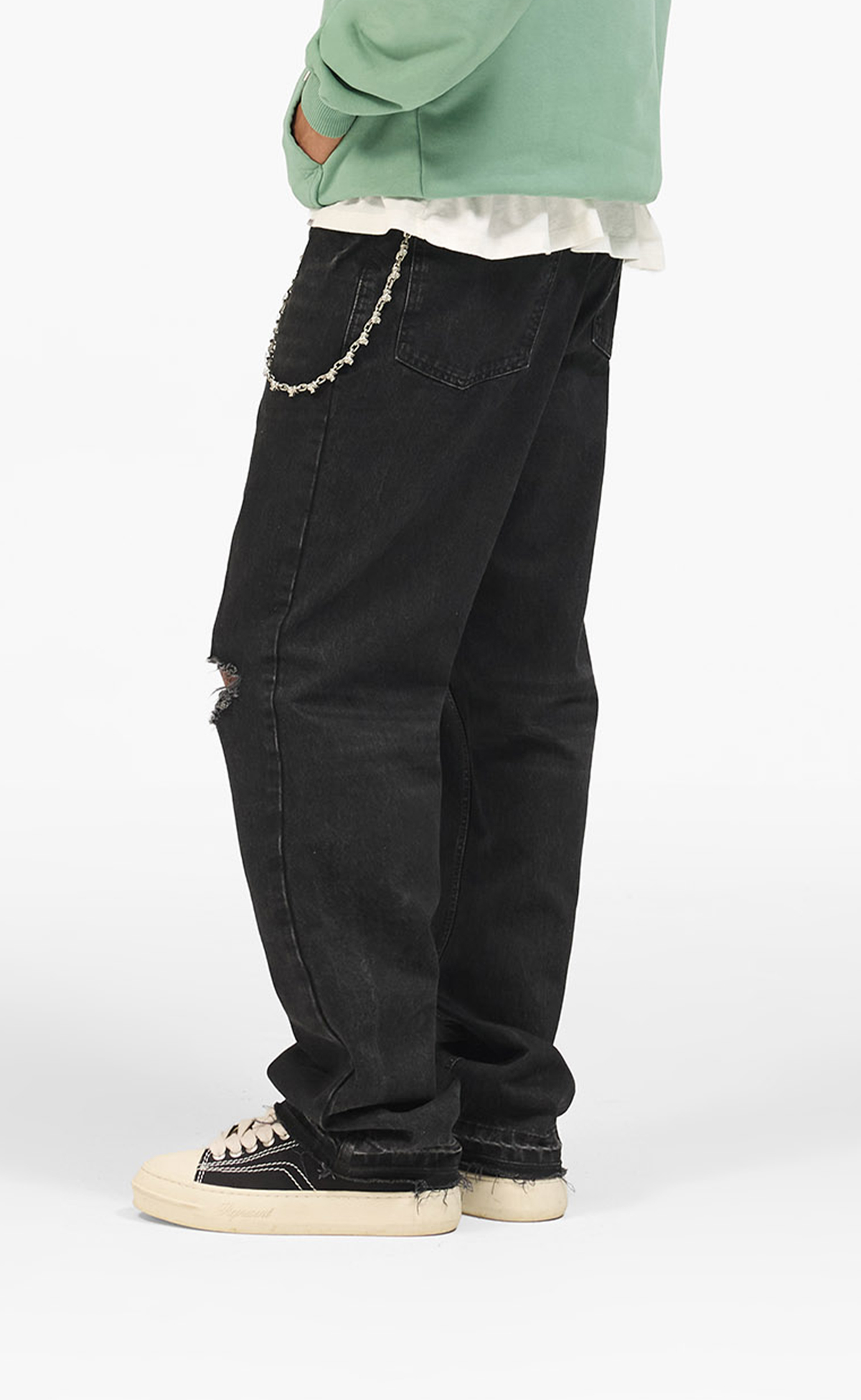 HEATON DENIM BLACK JEANS