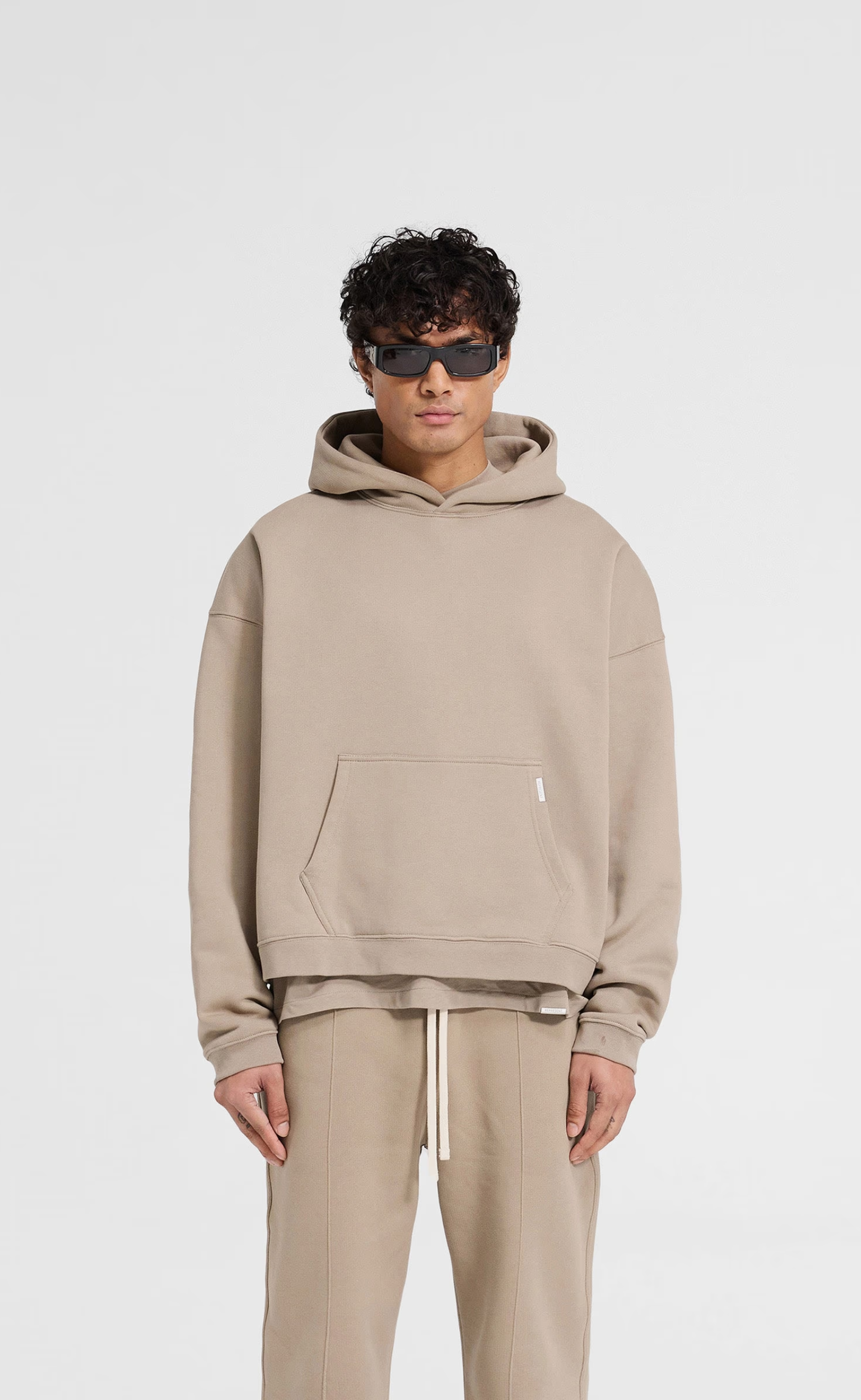INITIAL BOXY OVERSIZED DUNE HOODIE