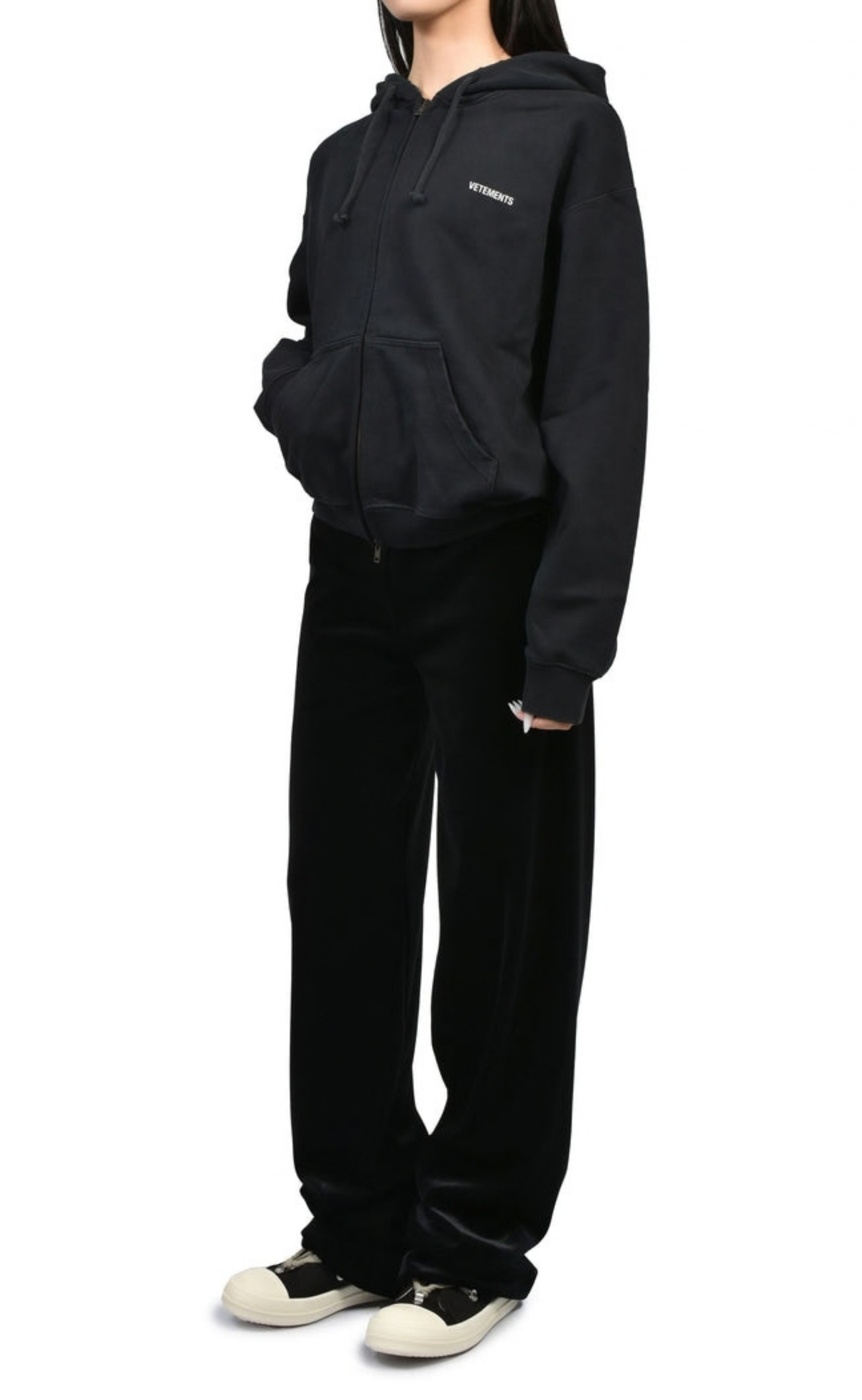 CLASSIC LOGO FITTED ZIP WASHED BLACK HOODIE