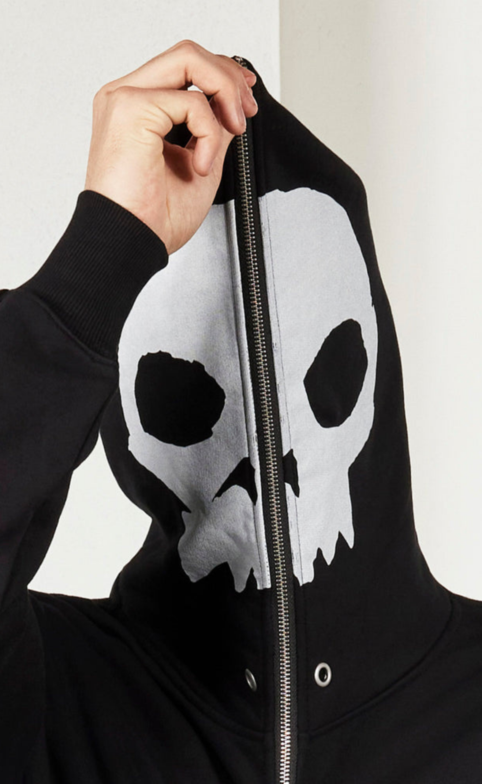 BALACLAVA ZIP BLACK HOODIE
