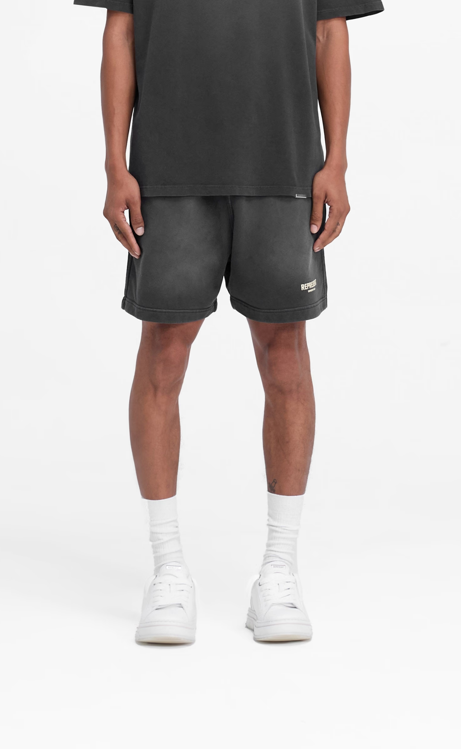 REPRESENT OWNERS CLUB AGED BLACK SHORTS